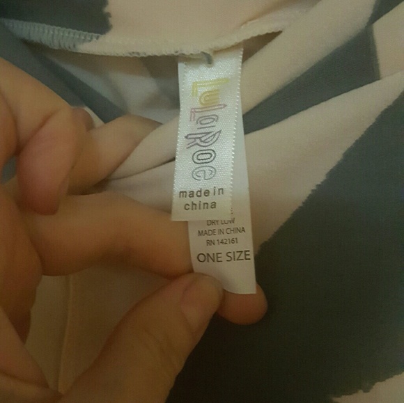 LulaRoe Leggings - Picture 2 of 3